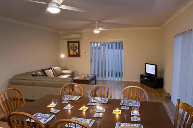 All Seasons Port Elliot Holiday House Екстер'єр фото
